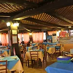 Ampurias كاستيلساردو
