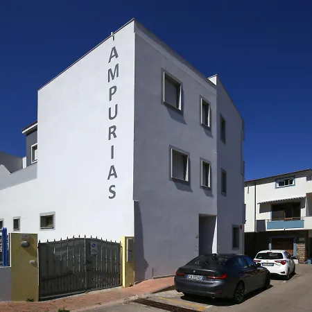 Ampurias فندق