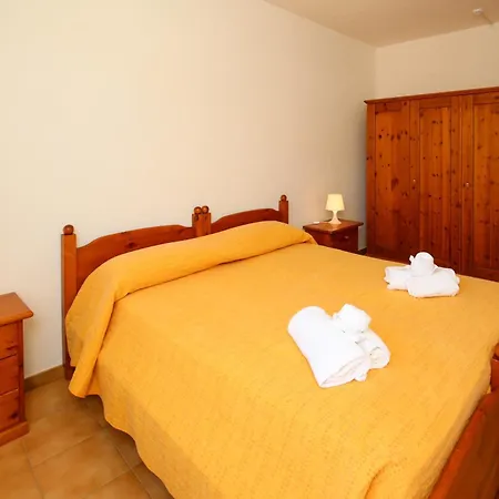 Ampurias Hotel 3*