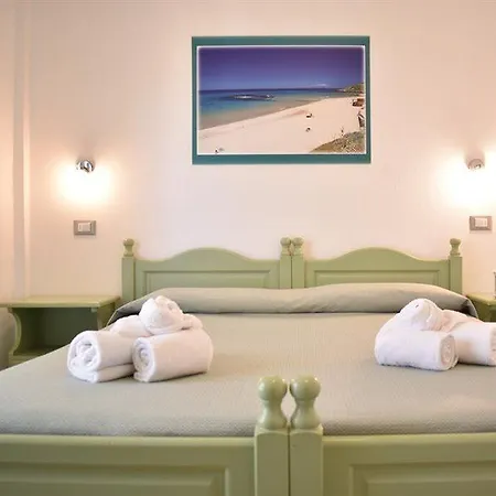 Hotel Ampurias 3*