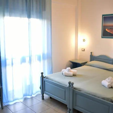 Hotel Ampurias 3*