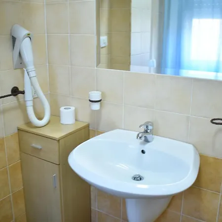 Hotel Ampurias 3*