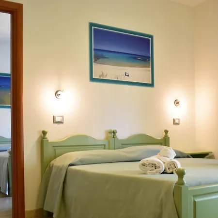 Ampurias Hotel 3*
